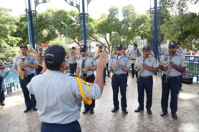 Atrações na Praça da República - Carimbó