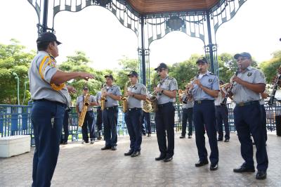 Atrações na Praça da República - Carimbó
