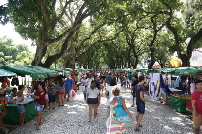 Atrações na Praça da República - Carimbó