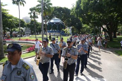 Atrações na Praça da República - Carimbó