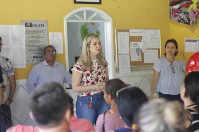 Prefeitura homenageia mulheres com programação em Outeiro