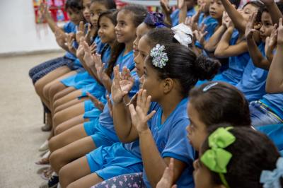 Crianças participam de ação educativa no Dia Internacional da Síndrome de Down	
