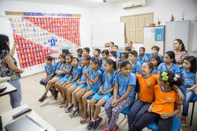 Crianças participam de ação educativa no Dia Internacional da Síndrome de Down	