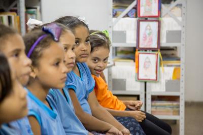 Crianças participam de ação educativa no Dia Internacional da Síndrome de Down	
