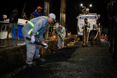 Com trabalho noturno, Prefeitura avança na recuperação de ruas e avenidas 