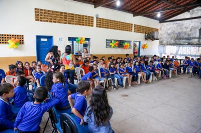 DIA NACIONAL DO LIVRO INFANTIL