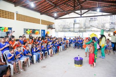 DIA NACIONAL DO LIVRO INFANTIL