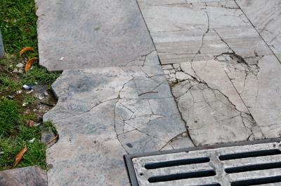 Prefeitura determina reforma da Praça Santuário de Nazaré