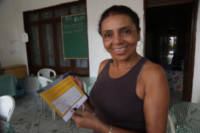 Ação educativa orienta população sobre novo sentido da travessa Humaitá	