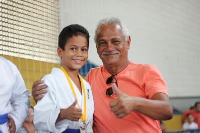 Atletas do Shinzen Funbosque Karatê-Dô conquistam medalhas em campeonato paraense