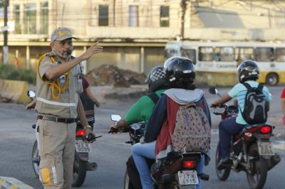 OPERAÇÃO SEMOB E SESAN NA AUGUSTO MONTENEGRO