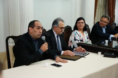 Prefeitura detalha o programa Sanear Belém para representantes do BID	