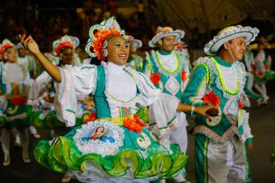 PRIMEIRA NOITE DA FASE FINAL DAS QUADRILHAS NO ARRAIÁ
