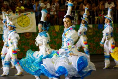 PRIMEIRA NOITE DA FASE FINAL DAS QUADRILHAS NO ARRAIÁ
