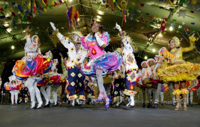 PRIMEIRA NOITE DA FASE FINAL DAS QUADRILHAS NO ARRAIÁ