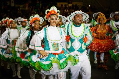 PRIMEIRA NOITE DA FASE FINAL DAS QUADRILHAS NO ARRAIÁ