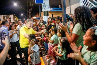 Inauguração do primeiro trecho da avenida Bernardo Sayão