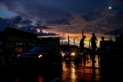 Inauguração do primeiro trecho da avenida Bernardo Sayão