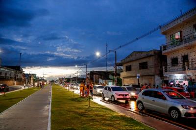 Inauguração do primeiro trecho da avenida Bernardo Sayão