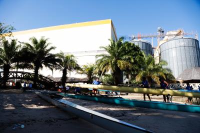 Passeio reúne atletas da canoagem e abre programação de verão da PMB