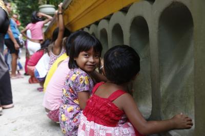 Colônia de férias com crianças venezuelanas no Bosque Rodrigues Alves