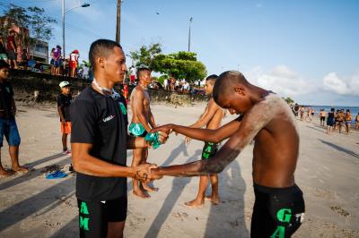 Dezenas de Inscritos na travessia Murubira/Farol, em Mosqueiro