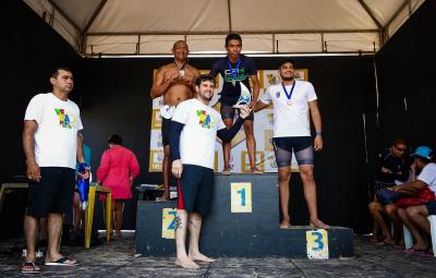 Dezenas de Inscritos na travessia Murubira/Farol, em Mosqueiro