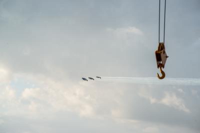 Esquadrilha da fumaça encanta crianças e adultos em Belém