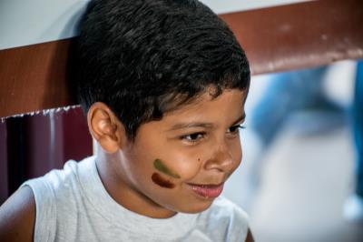 Esquadrilha da fumaça encanta crianças e adultos em Belém