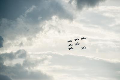 Esquadrilha da fumaça encanta crianças e adultos em Belém
