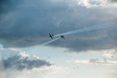 Esquadrilha da fumaça encanta crianças e adultos em Belém