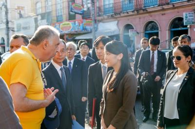 Feira do Ver-o-Peso recebe visita da princesa Mako, do Japão