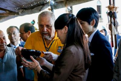 Feira do Ver-o-Peso recebe visita da princesa Mako, do Japão