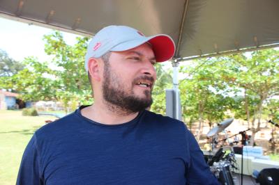 Com programação musical público lota ilha de Cotijuba