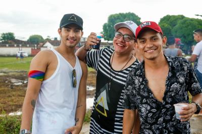 Parada do Movimento LGBTI leva mais de 30 mil pessoas às ruas de Mosqueiro