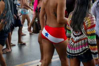 Parada do Movimento LGBTI leva mais de 30 mil pessoas às ruas de Mosqueiro