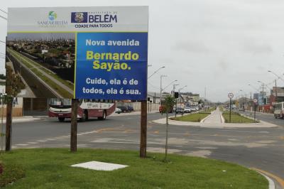 Novo trecho urbanizado da Bernardo Sayão completa um mês com área preservada pela comunidade