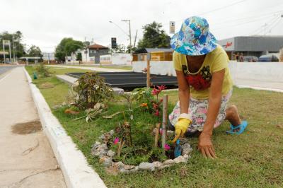 Novo trecho urbanizado da Bernardo Sayão completa um mês com área preservada pela comunidade