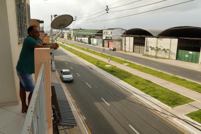 Novo trecho urbanizado da Bernardo Sayão completa um mês com área preservada pela comunidade