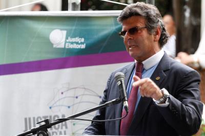 Realidade ribeirinha impressiona ministros do Tribunal Superior Eleitoral