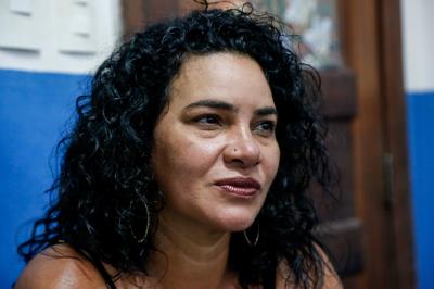 Cursos de pedreiro, hidráulica e meio ambiente qualificam moradores da Bacia da Estrada Nova