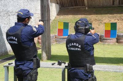 Guardas Municipais concluem curso de porte de arma de fogo