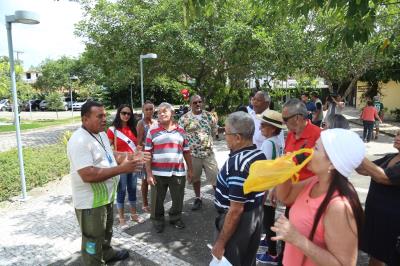 Aposentados têm manhã de passeios por pontos turísticos de Belém