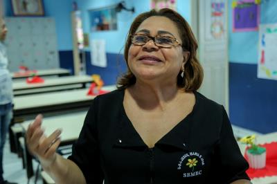 Projeto Baú das Histórias leva literatura a alunos da educação infantil