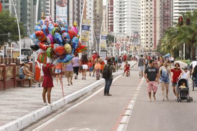 "Rua de Todos" ocupa a Doca e garante esporte e lazer para a população