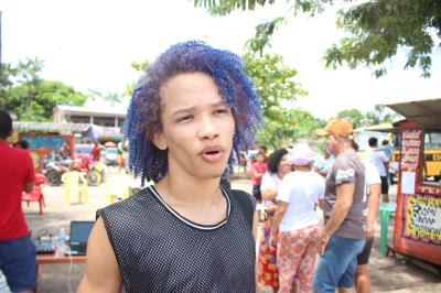 “Biblioteca vai à Praia” leva arte, leitura e educação ambiental a Outeiro