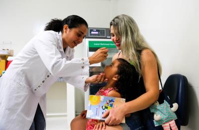 Vacinação contra o sarampo e a poliomielite tem mais um Dia D