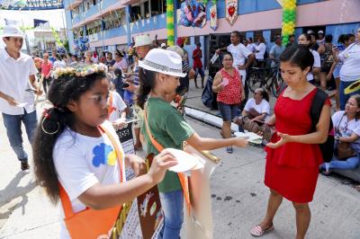Ensino fundamental de Belém faz desfile e reforça conceitos de paz, educação e cidadania