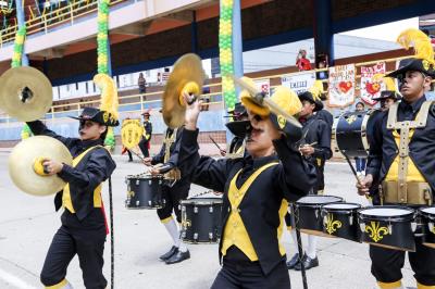 Ensino fundamental de Belém faz desfile e reforça conceitos de paz, educação e cidadania