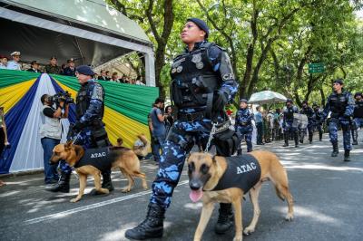 Desfile da Independência do Brasil mobiliza centenas de pessoas em Belém
